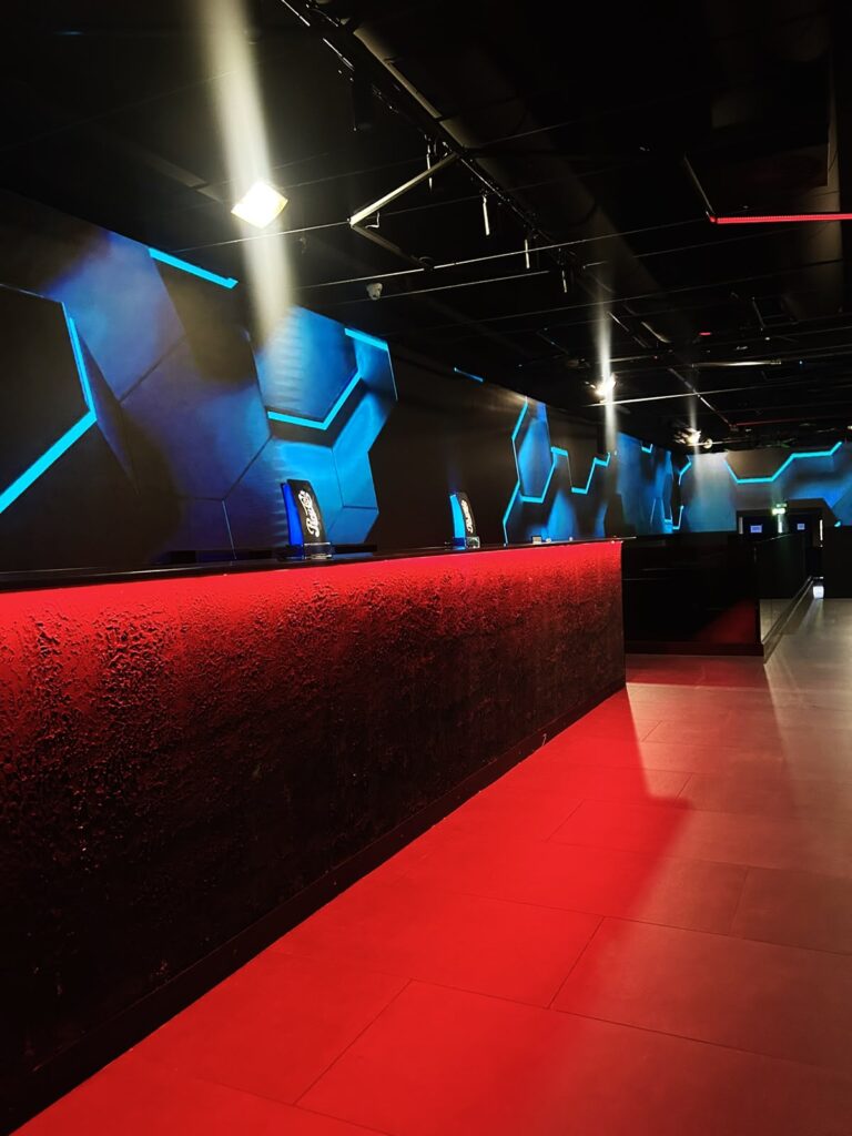 AMNESIA - Organizza il tuo evento 333-3355536 AMNESIA - Organizza il tuo evento 333-3355536