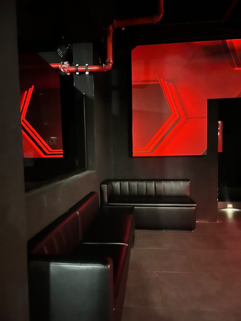 AMNESIA - Organizza il tuo evento 333-3355536 AMNESIA - Organizza il tuo evento 333-3355536