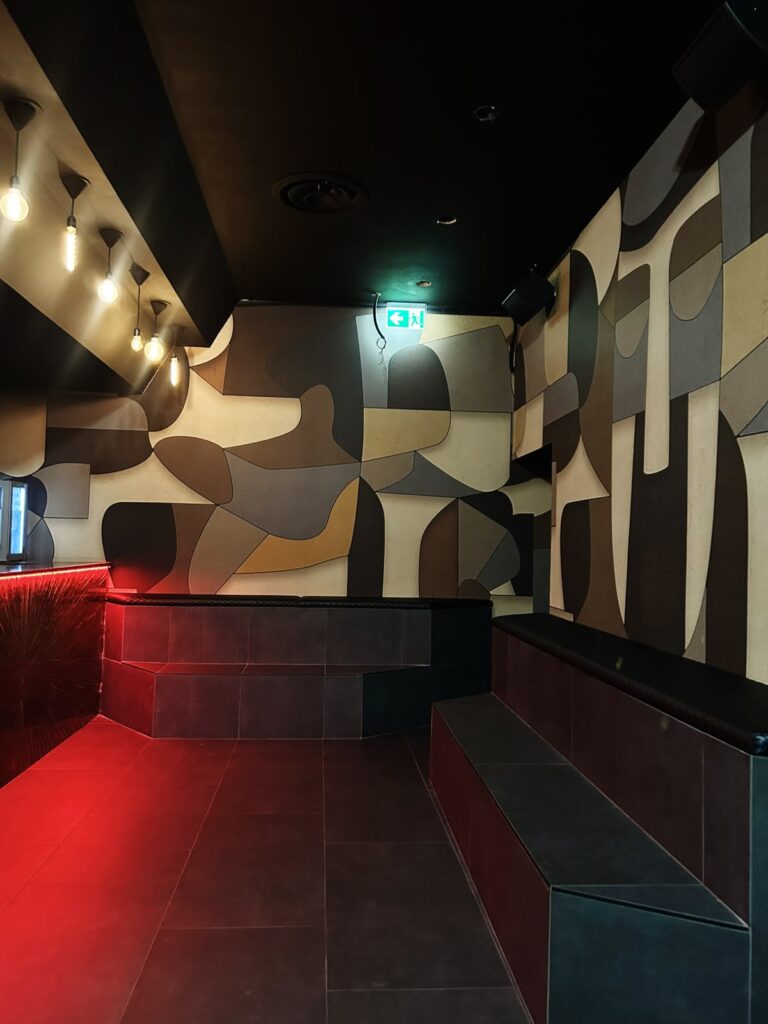 AMNESIA - Organizza il tuo evento 333-3355536 AMNESIA - Organizza il tuo evento 333-3355536