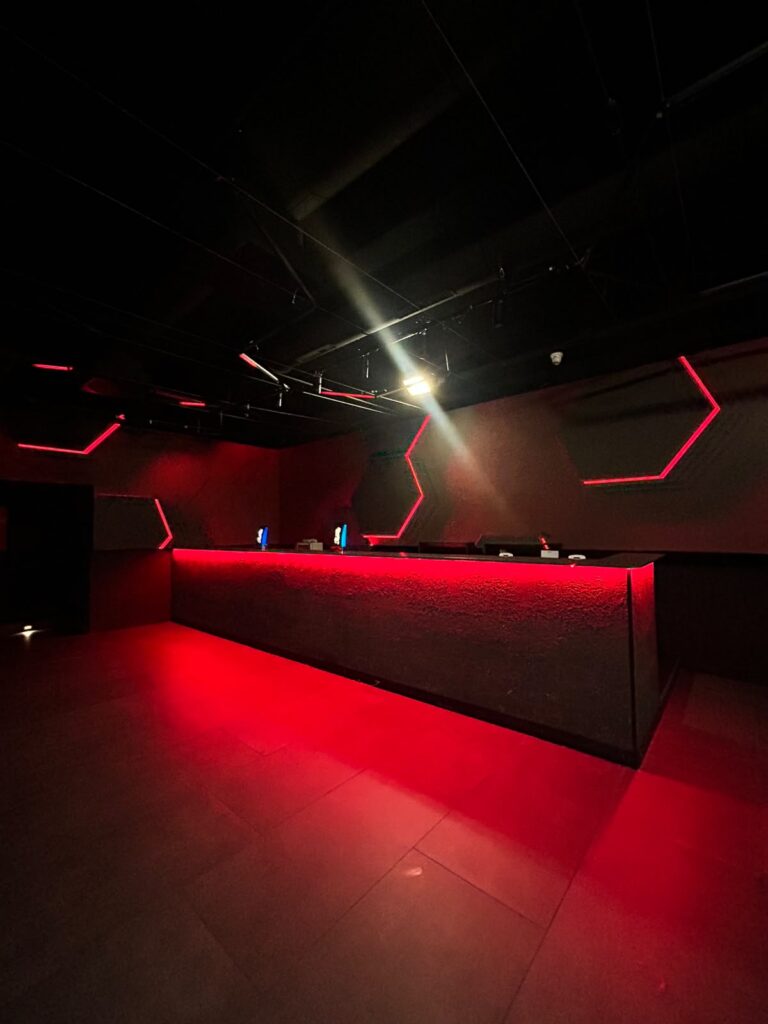 AMNESIA - Organizza il tuo evento 333-3355536 AMNESIA - Organizza il tuo evento 333-3355536