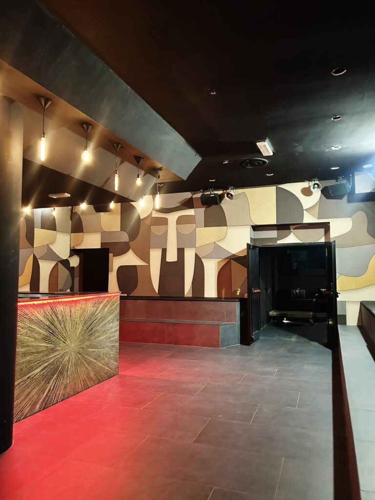 AMNESIA - Organizza il tuo evento 333-3355536 AMNESIA - Organizza il tuo evento 333-3355536
