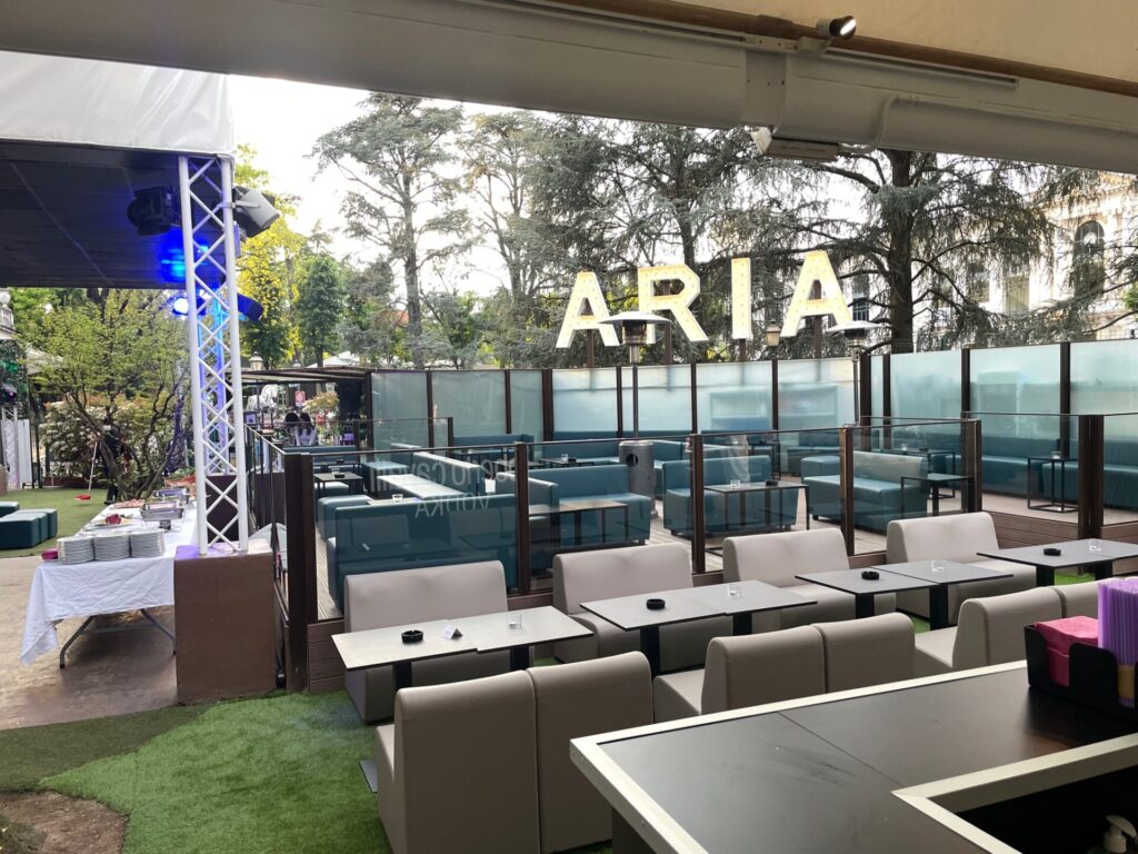 Aria Club -Organizza il tuo evento 333-3355536 Aria Club - Organizza il tuo evento 333-3355536