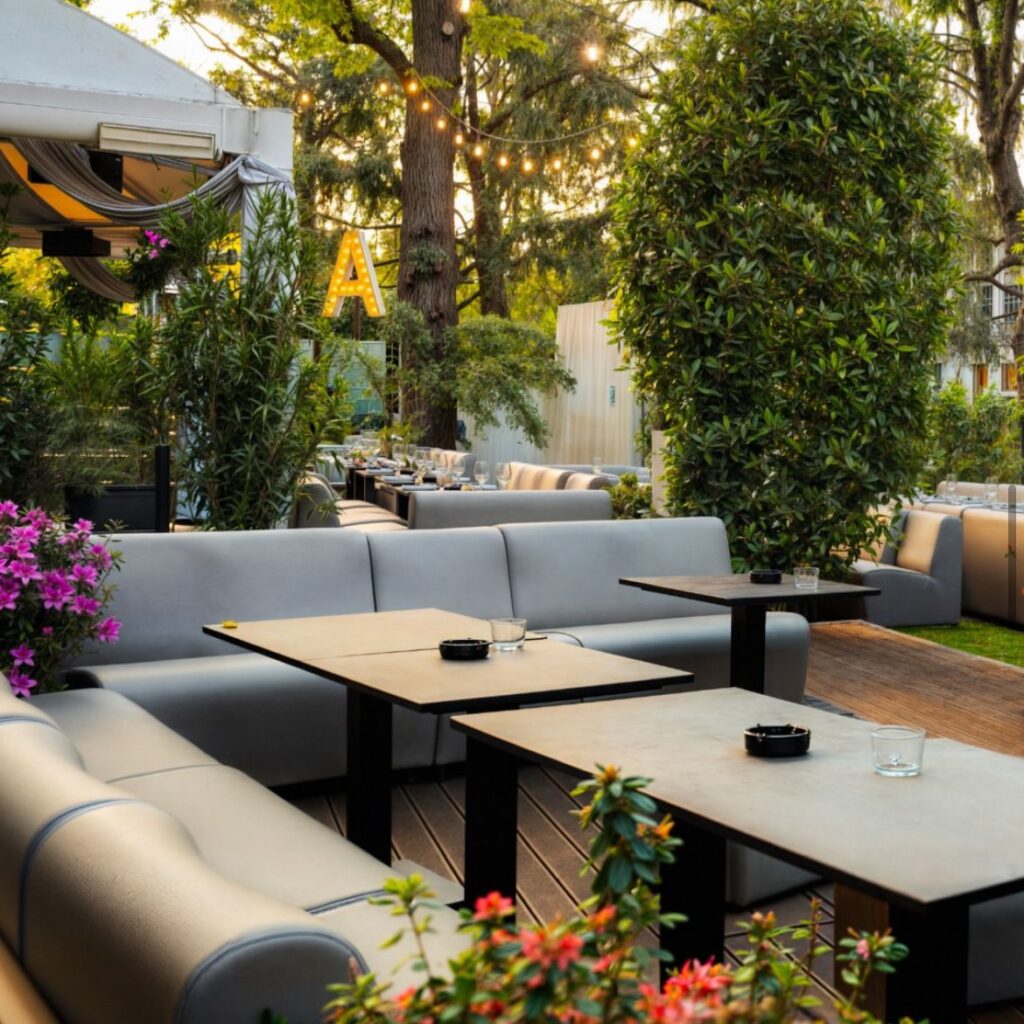 Aria Club - Organizza il tuo evento 333-3355536 Aria Club - Organizza il tuo evento 333-3355536