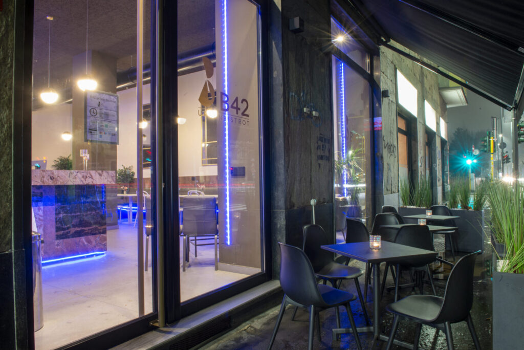 B42 Spazio Tibaldi - Organizza il tuo evento 333-3355536