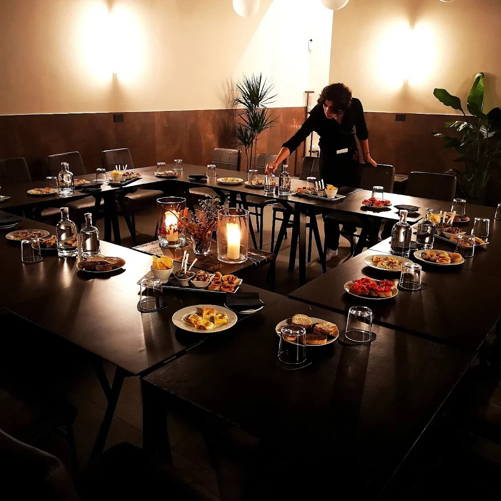 B42 Spazio Tibaldi - Organizza il tuo evento 333-3355536