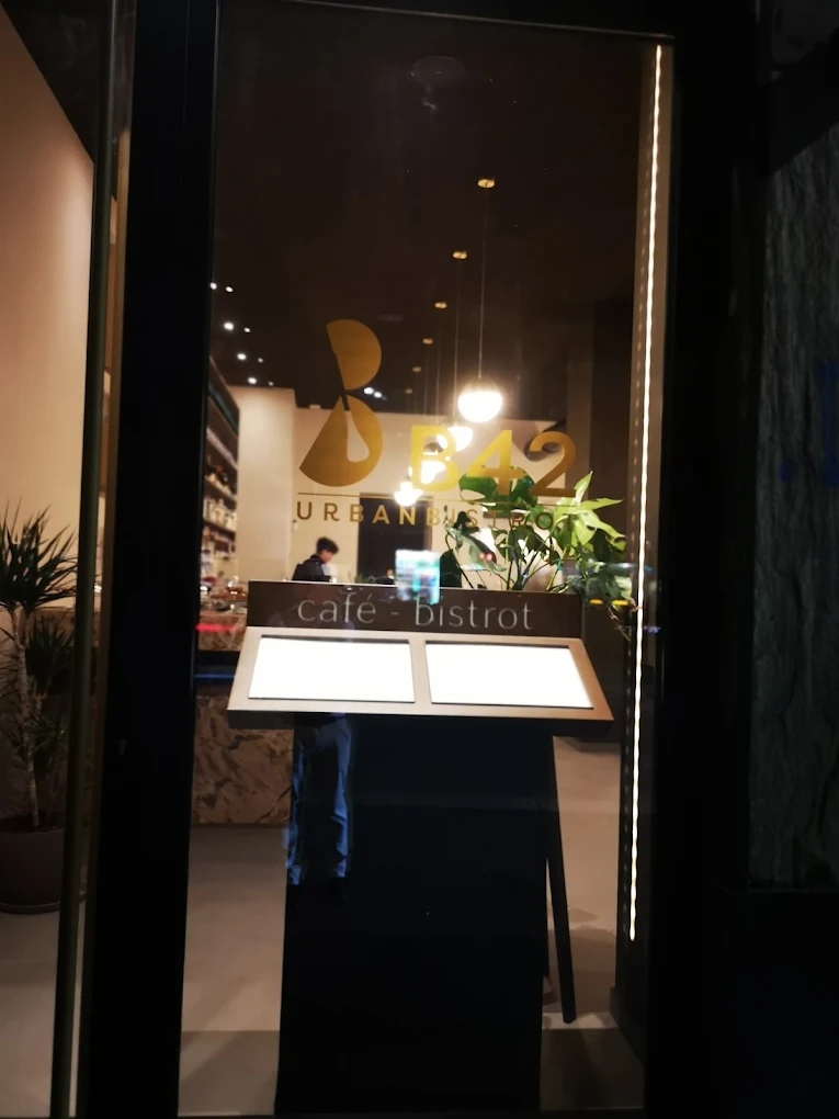 B42 Spazio Tibaldi - Organizza il tuo evento 333-3355536