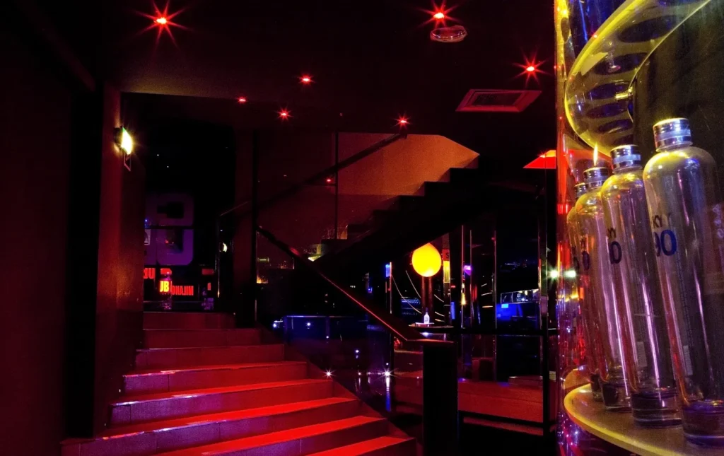 The Club (7) - Organizza il tuo evento a Milano 333-3355536