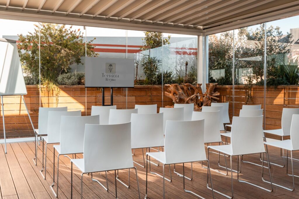 terrazza regina 9- organizza il tuo evento 333-3355536
