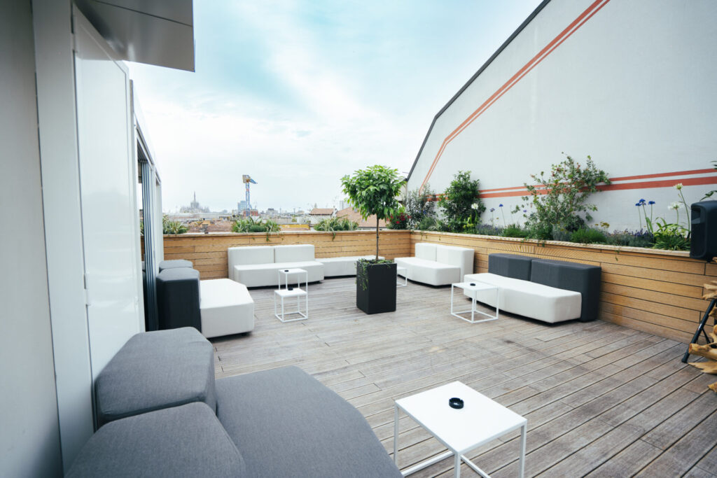 terrazza regina12 - organizza il tuo evento 333-3355536